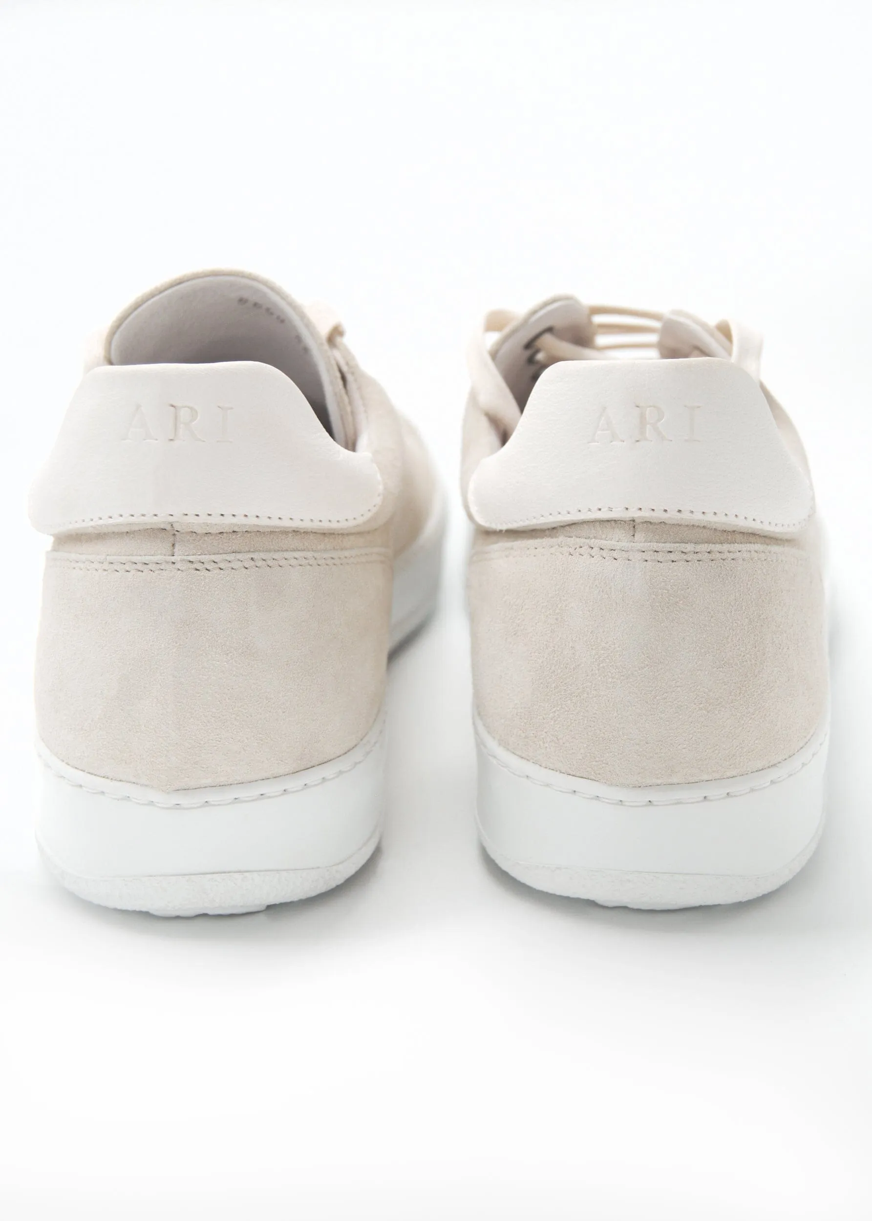 7660 LOW TOP SNEAKER