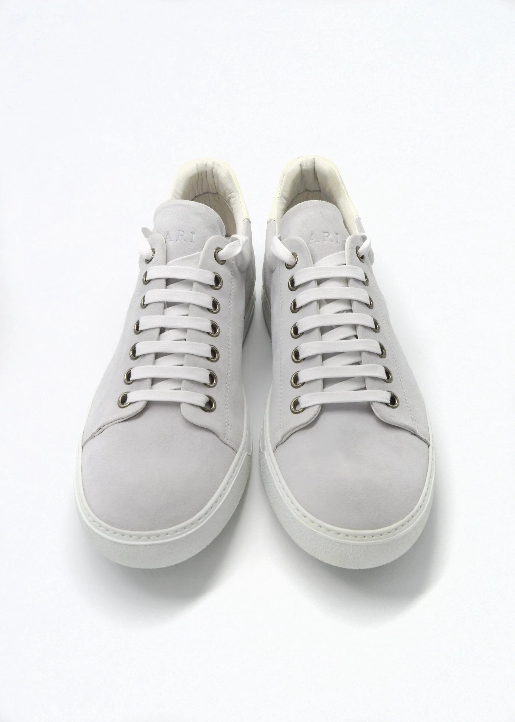 7660 LOW TOP SNEAKER