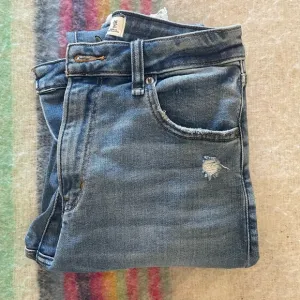 Abercrombie Curve Love Hi-Rise Skinnies