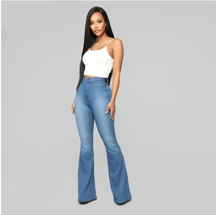 Aliza | Flared Jeans
