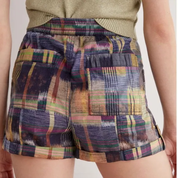 ANTHROPOLOGIE PILCRO HEIRLOOM TIE-DYE PLAID SHORTS