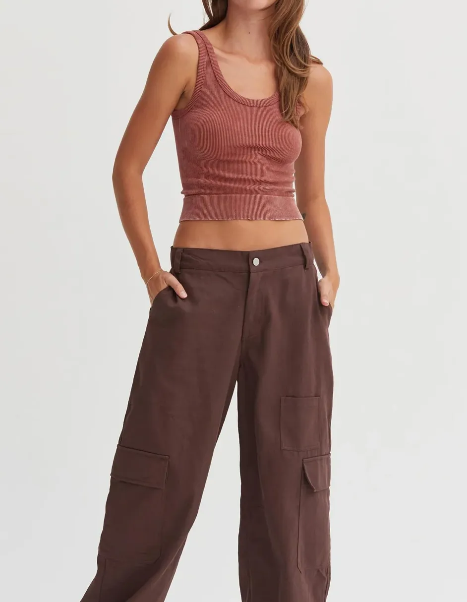 Basic Babe Tank Top (Rust)