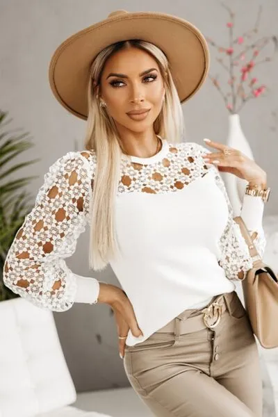 Betty Hollowed Floral Lace Spliced Long Sleeve Blouse