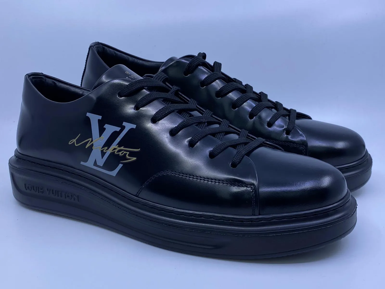Beverly Hills Sneaker