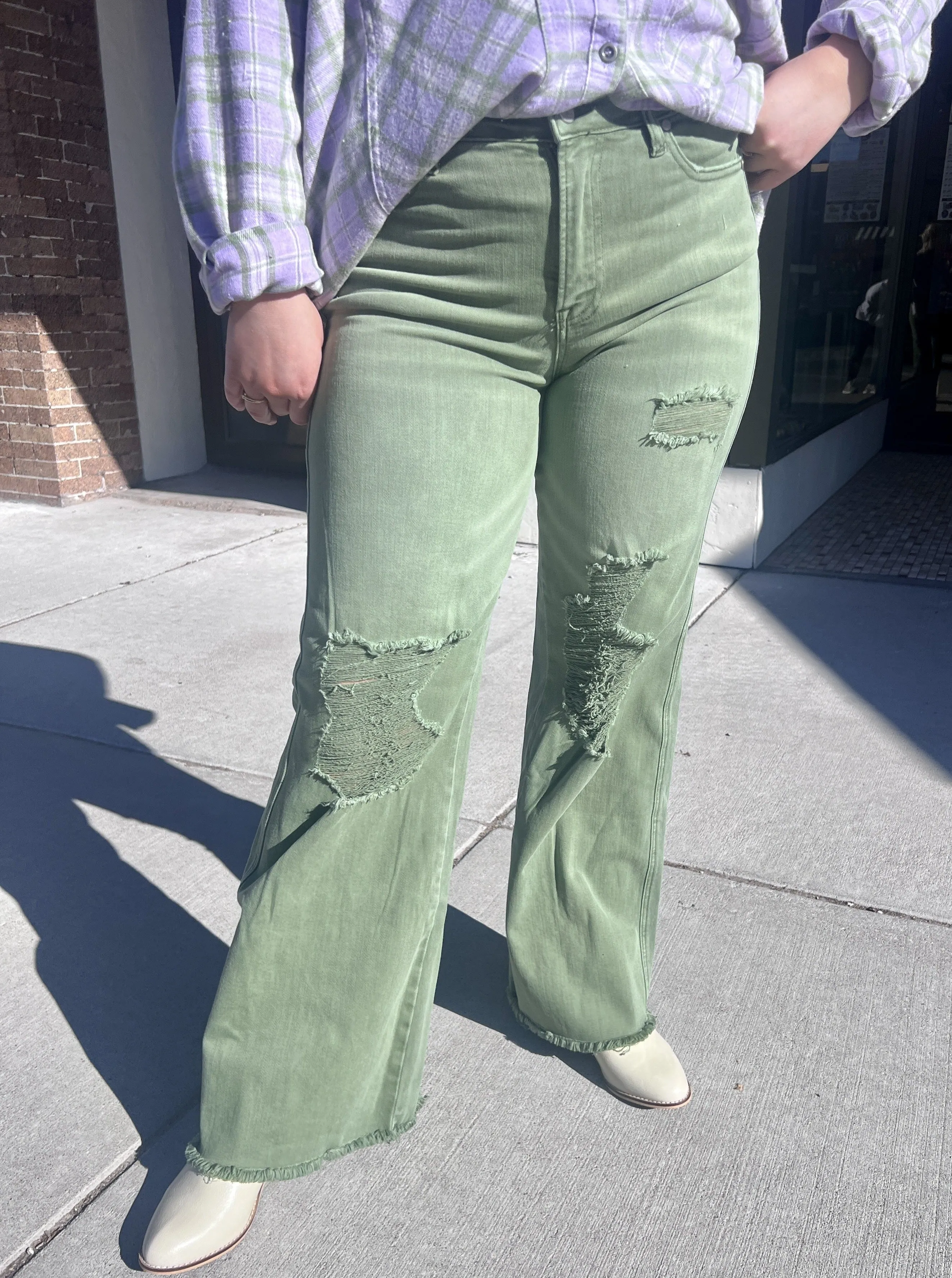 Blakeley Distressed Colored Jeans w Stretch w 32" Inseam