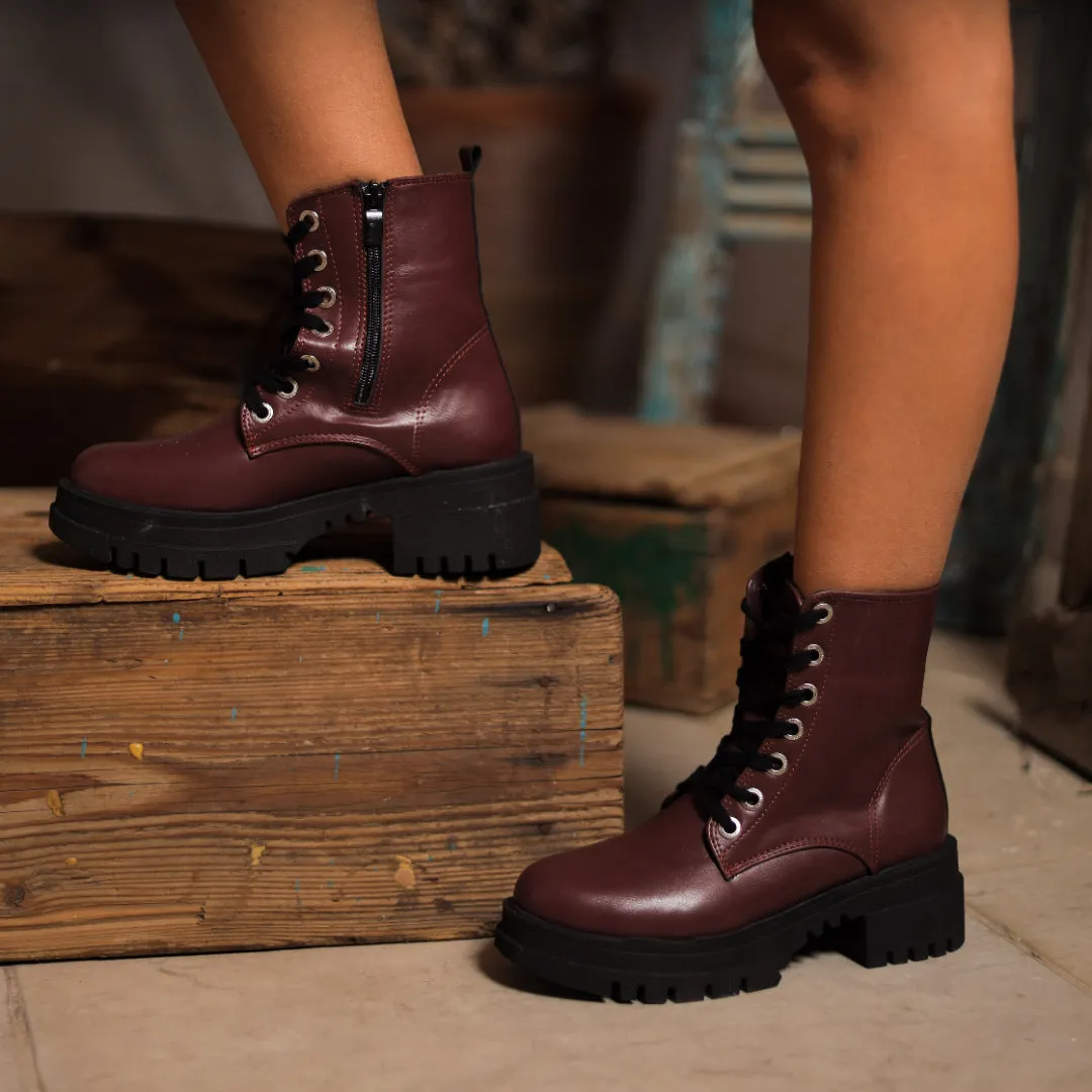BoldStride Boots