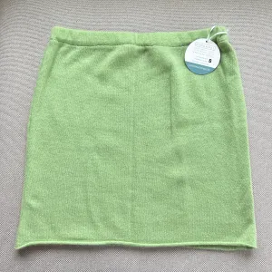 Bun Warmer Skirt Kiwi | 112 Small