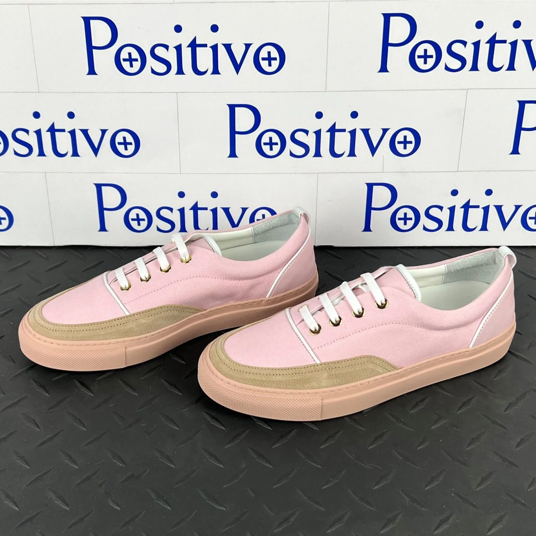 Buscemi Women's Cali Nude Leather Low top Sneakers SAMPLE
