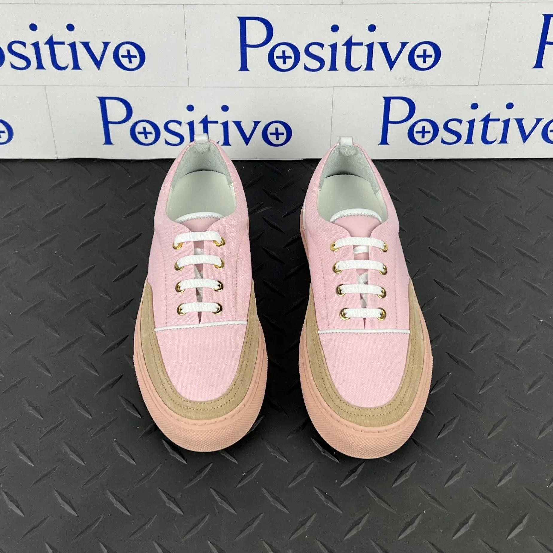 Buscemi Women's Cali Nude Leather Low top Sneakers SAMPLE