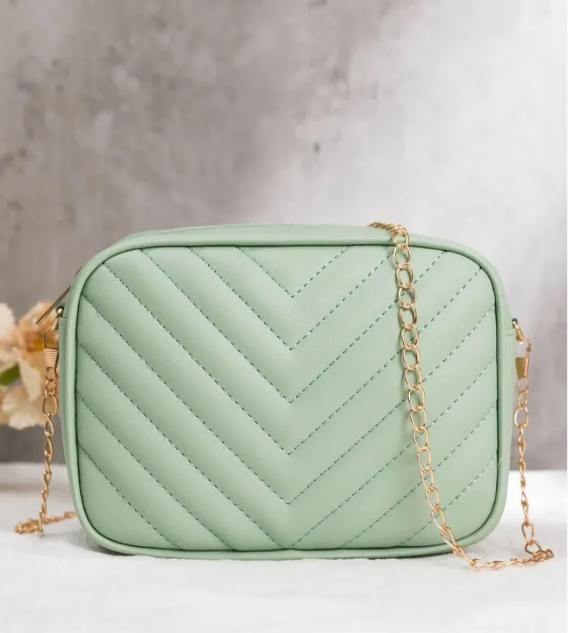 Colored Daisy Bags