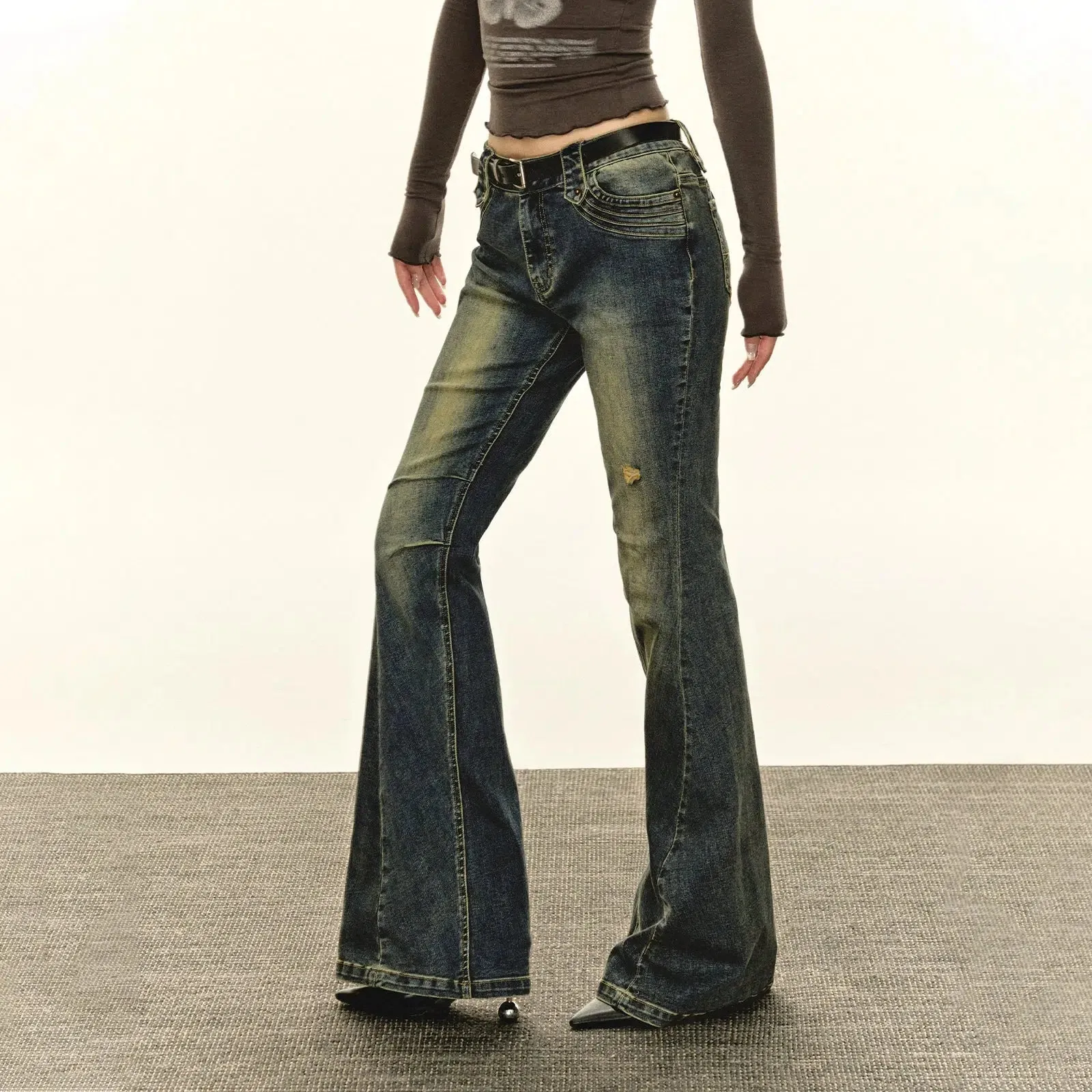 Decorative Stitching Flared Denim Jeans