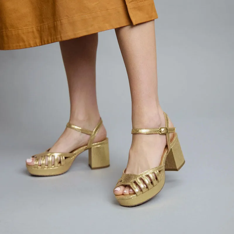 ESSKA Cristi Sandals in Vegan Gold