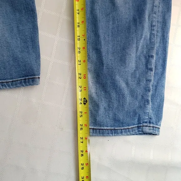 Eunina Franke Low Rise Girlfriend Stressed Jeans. Size 9.