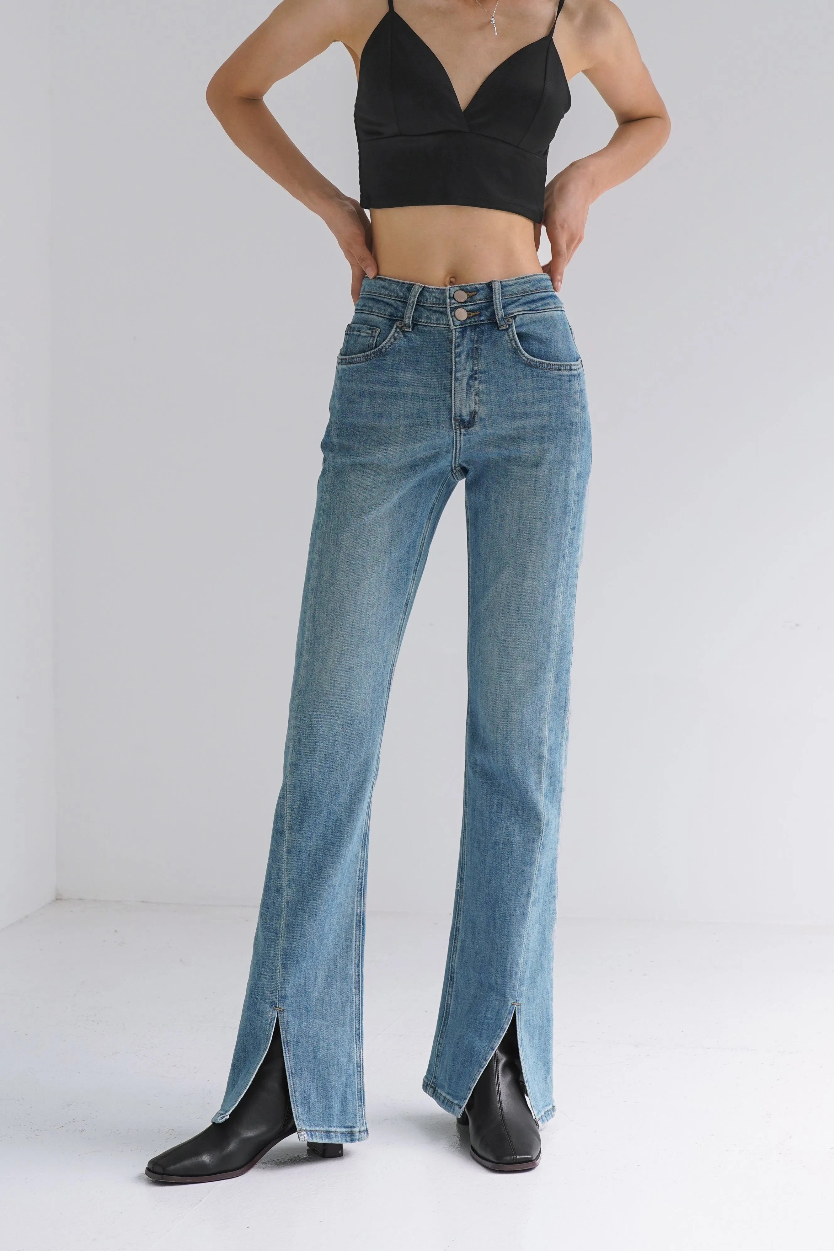 Figure Flared Jeans