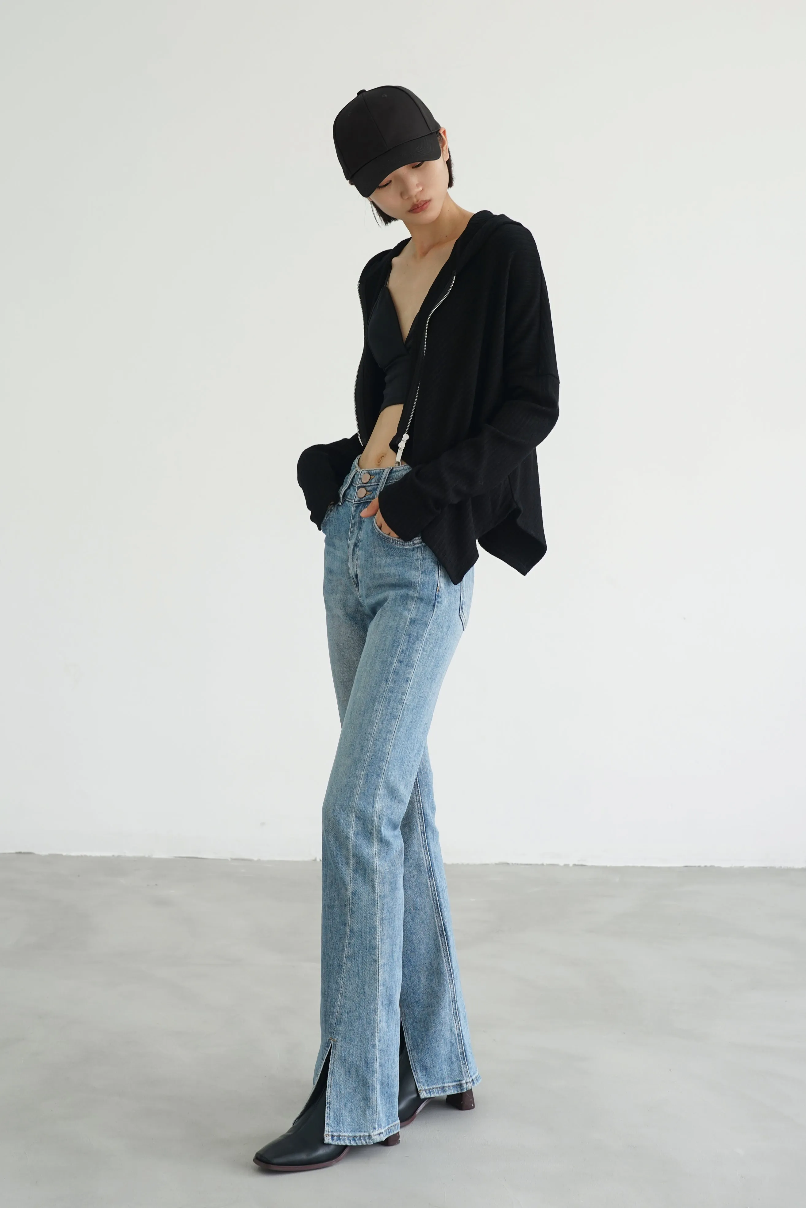 Figure Flared Jeans