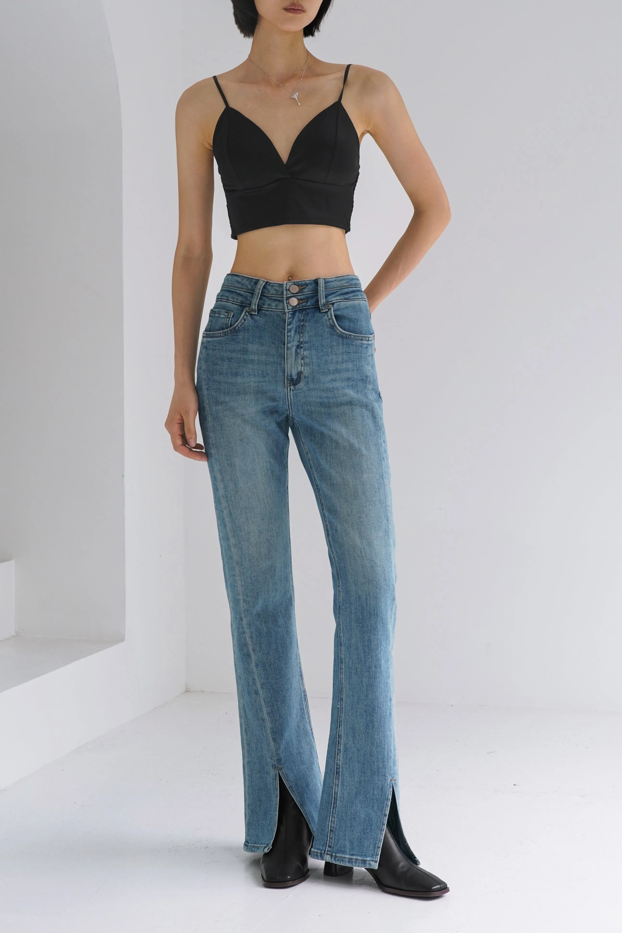 Figure Flared Jeans