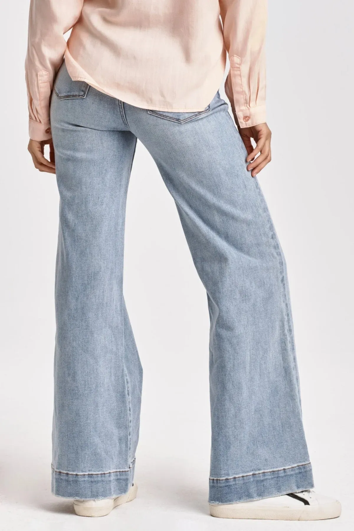 Fiona Mid Rise Wide Leg Jeans Montilla