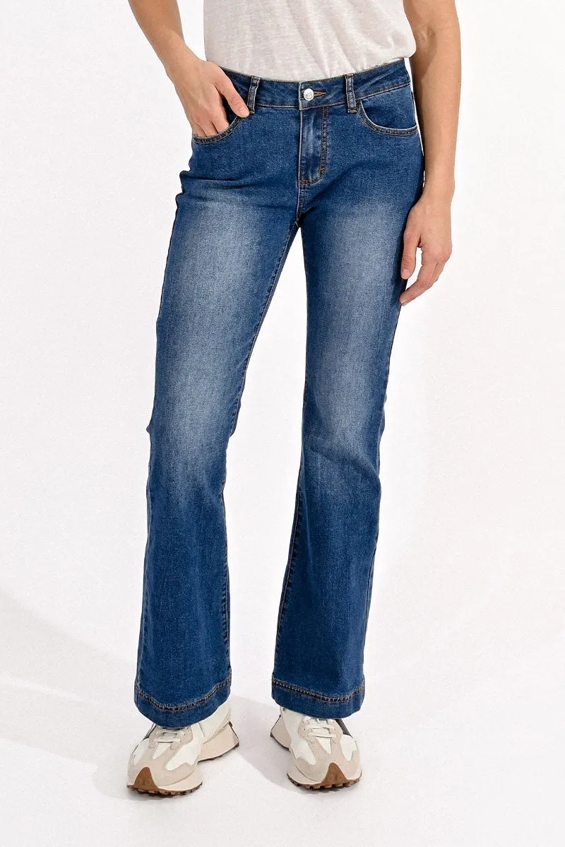 FLARED JEANS