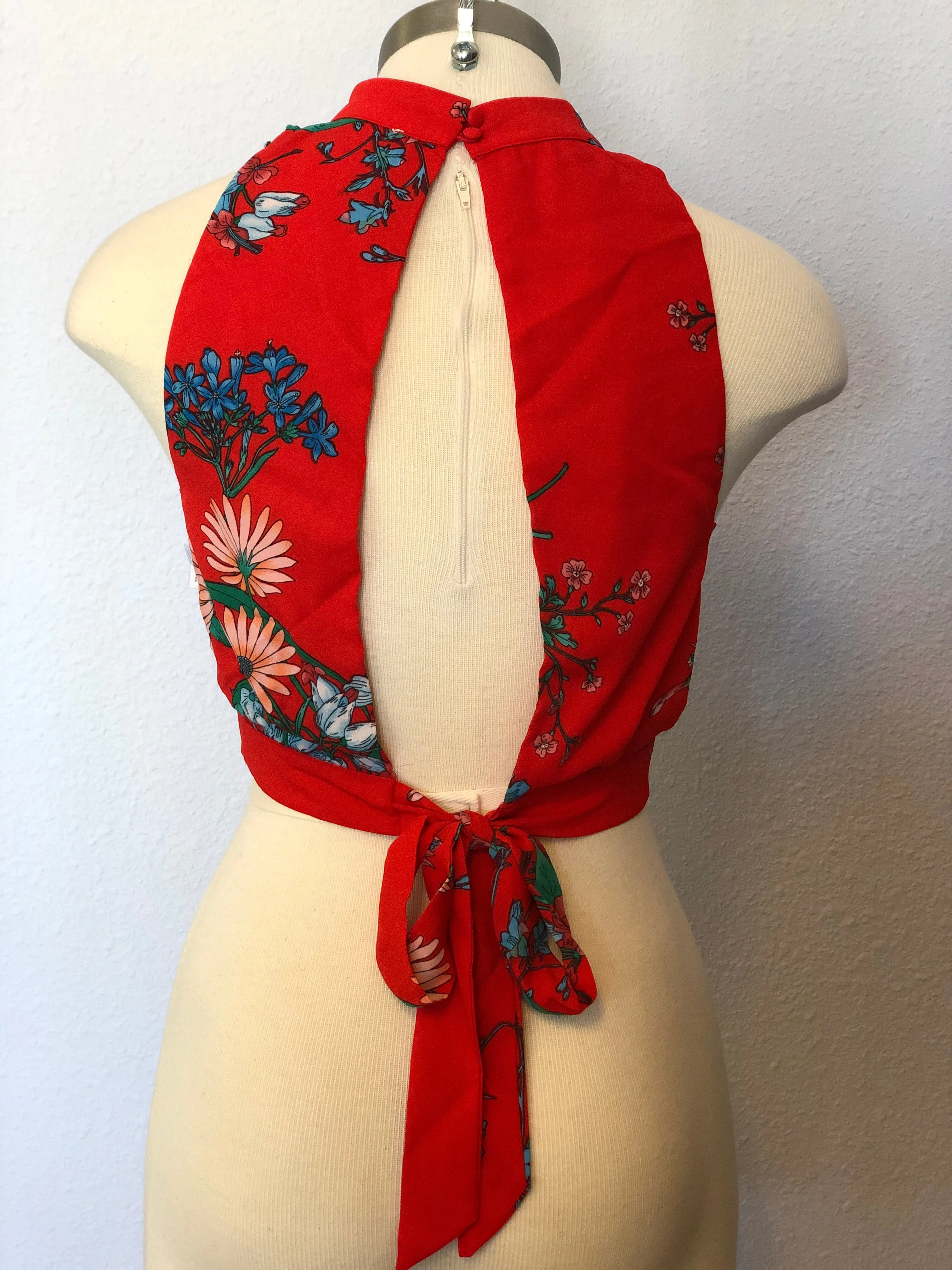 FLORAL OPEN SIDE TOP