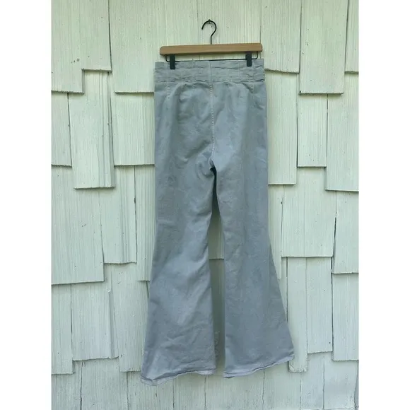 Free People We The Free Jayde Flare Jeans In Ocean Wash 31