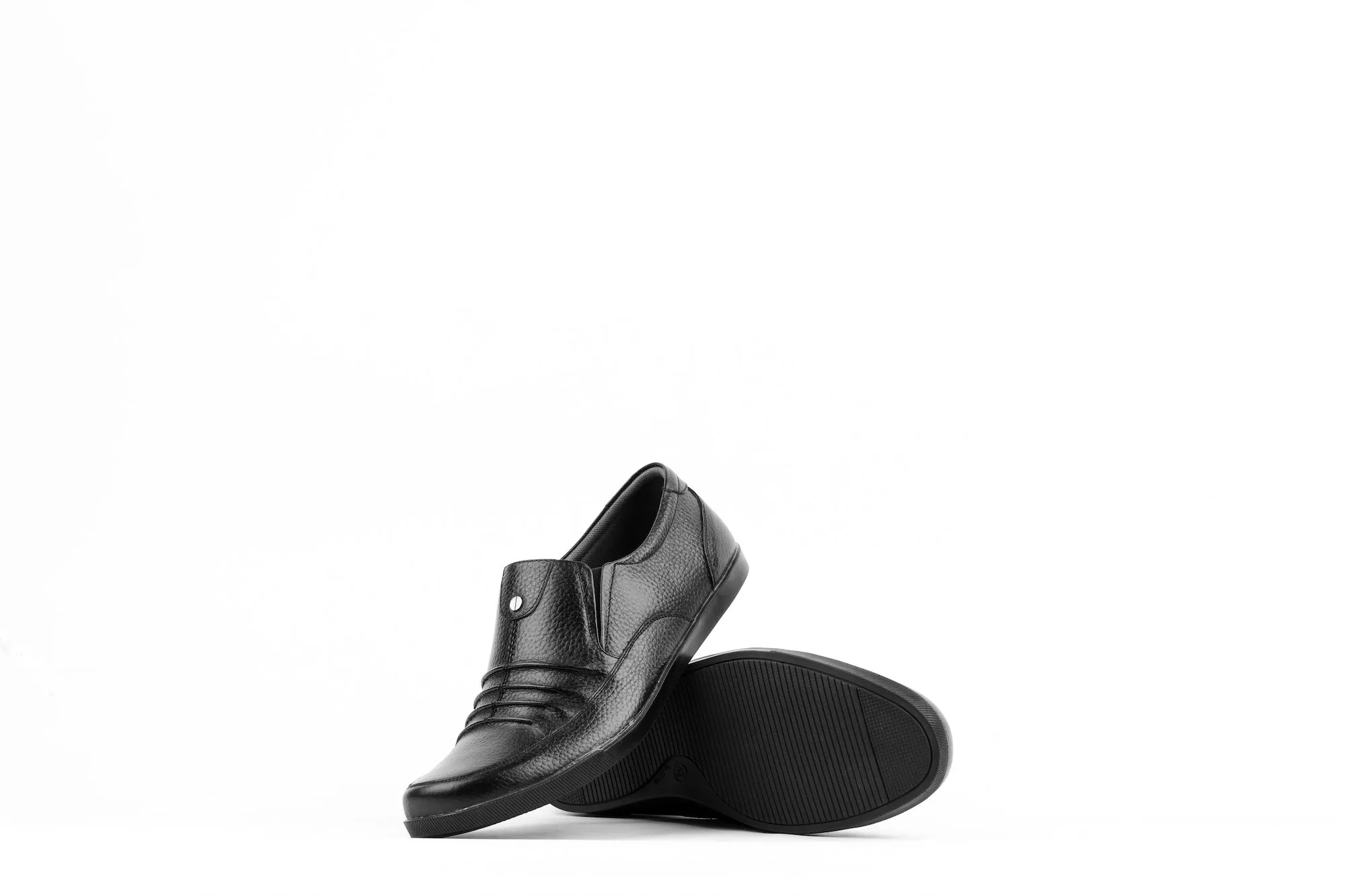 GCV-16 | TRIPLE BLACK | MEN