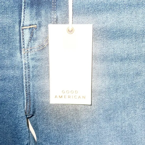 Good American Good Waist Stretchy Distressed Medium To Dark Wash Crop New Jeans