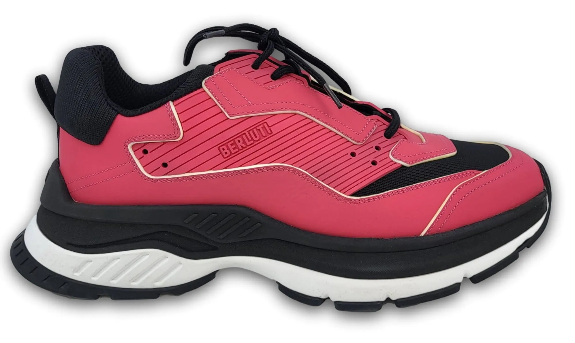 Gravity Sneaker