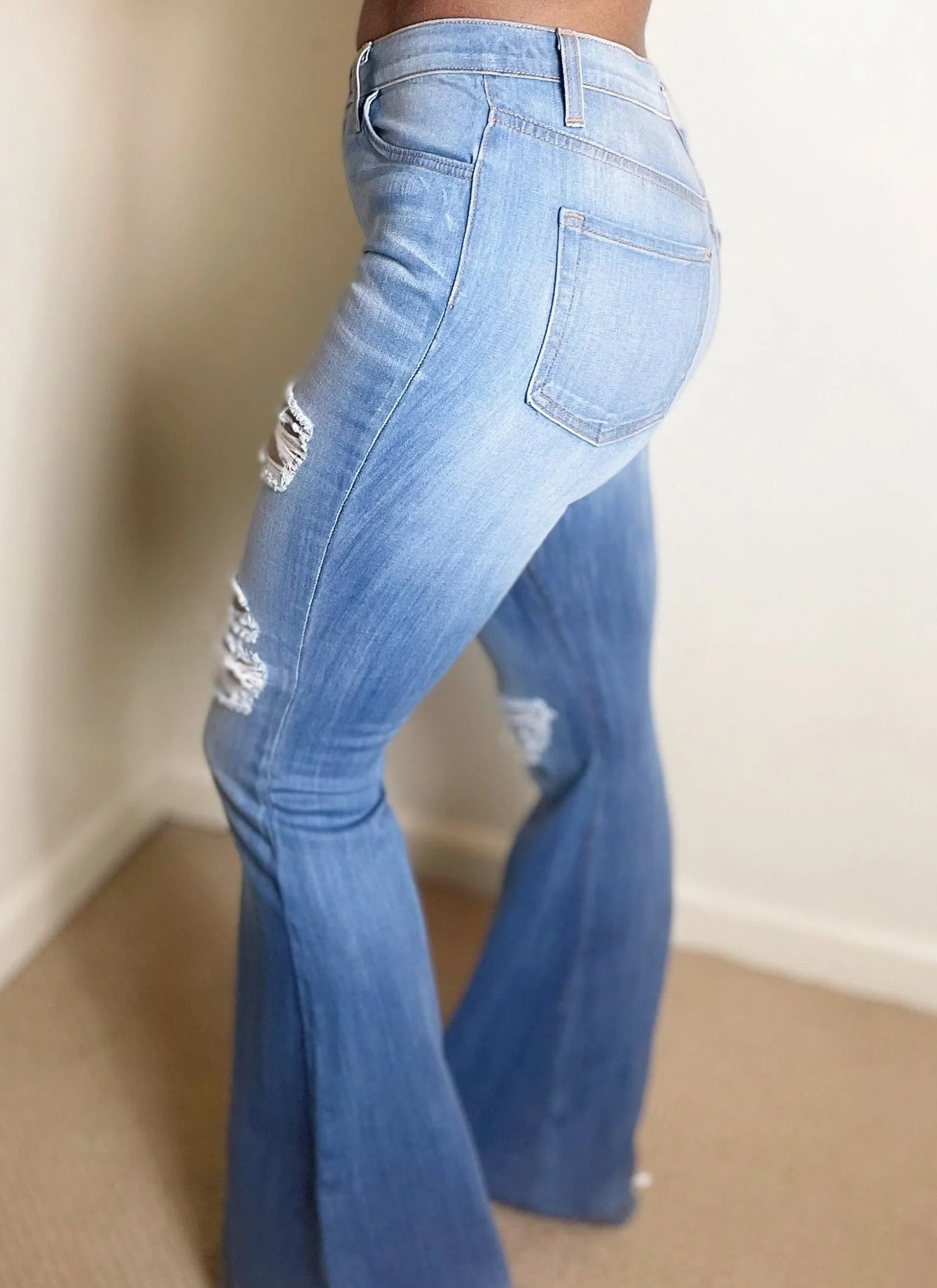 INSPIRED High Waist Jeans