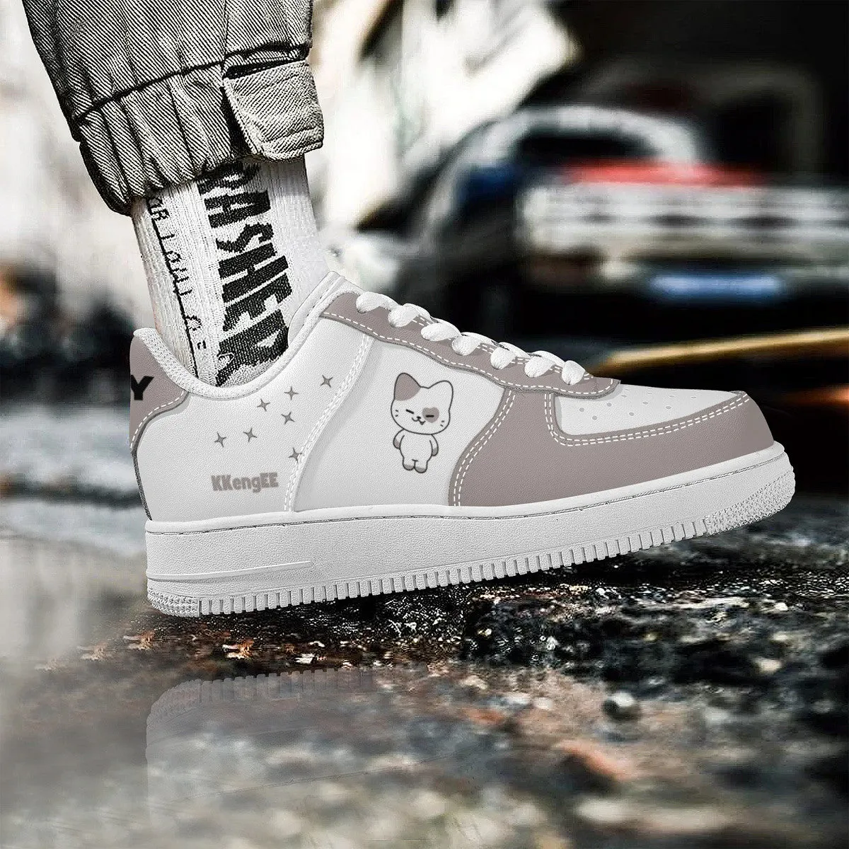 Itzy Yeji Sneakers - Twinzy KKengEE  Low Top Unisex Sneaker