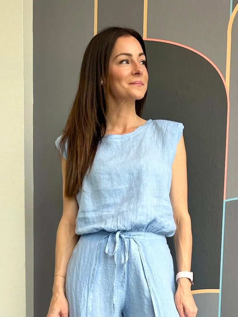 Linen Cropped Blouson Top