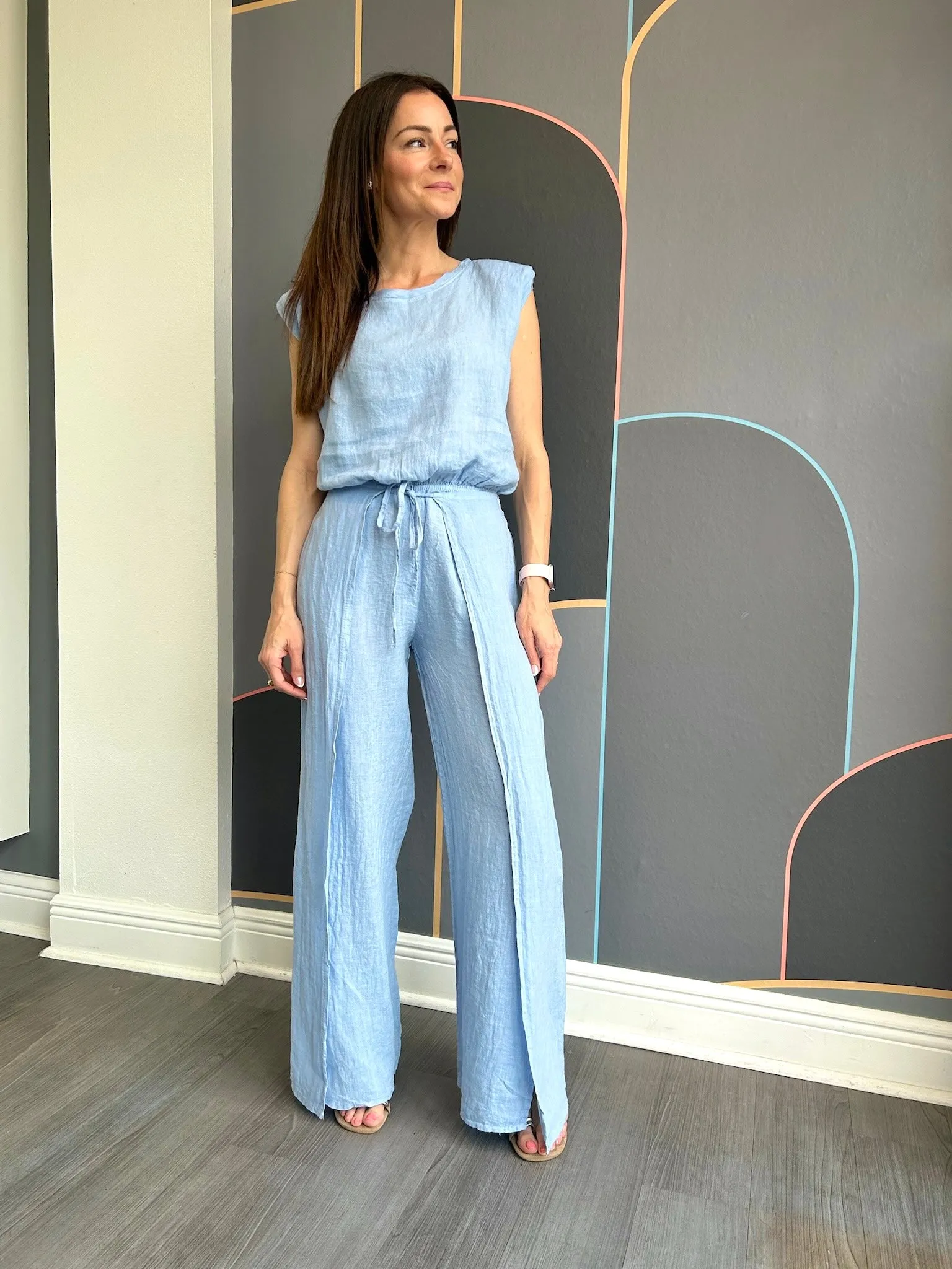 Linen Cropped Blouson Top