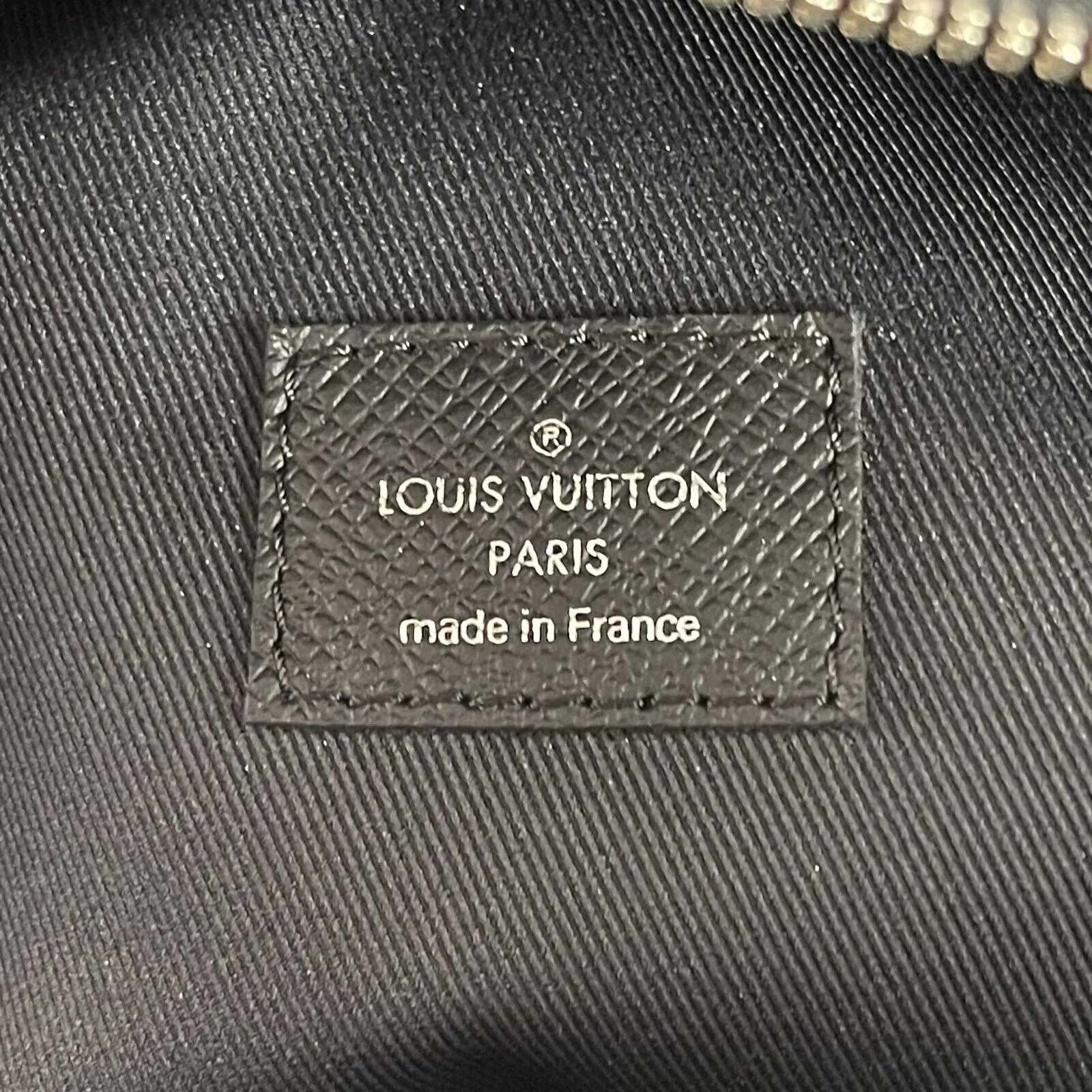 Louis Vuitton Excellent Discovery Backpack Taiga Leather PM Black Handbag