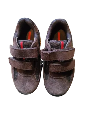 Low kids sneakers