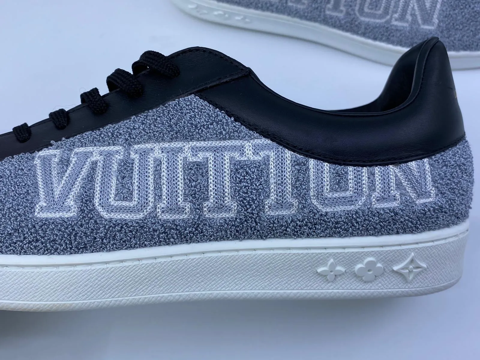 Luxembourg Sneaker