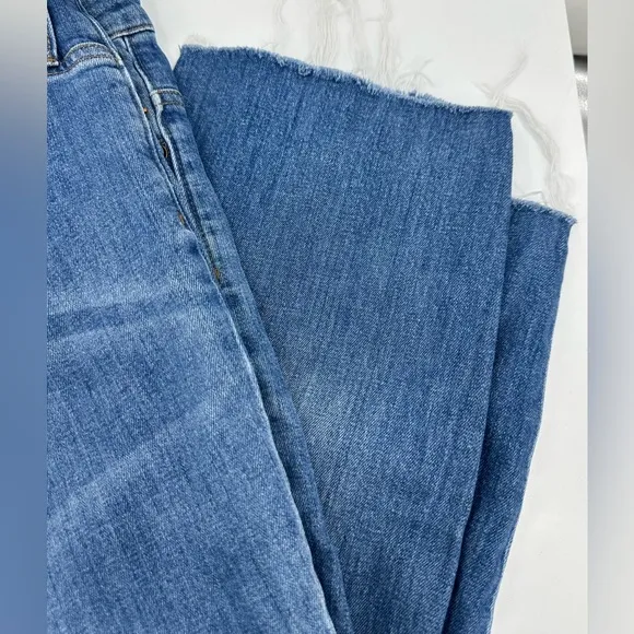 Madewell High Rise Slim Cropped Boyjean Distressed Jeans Womens 36