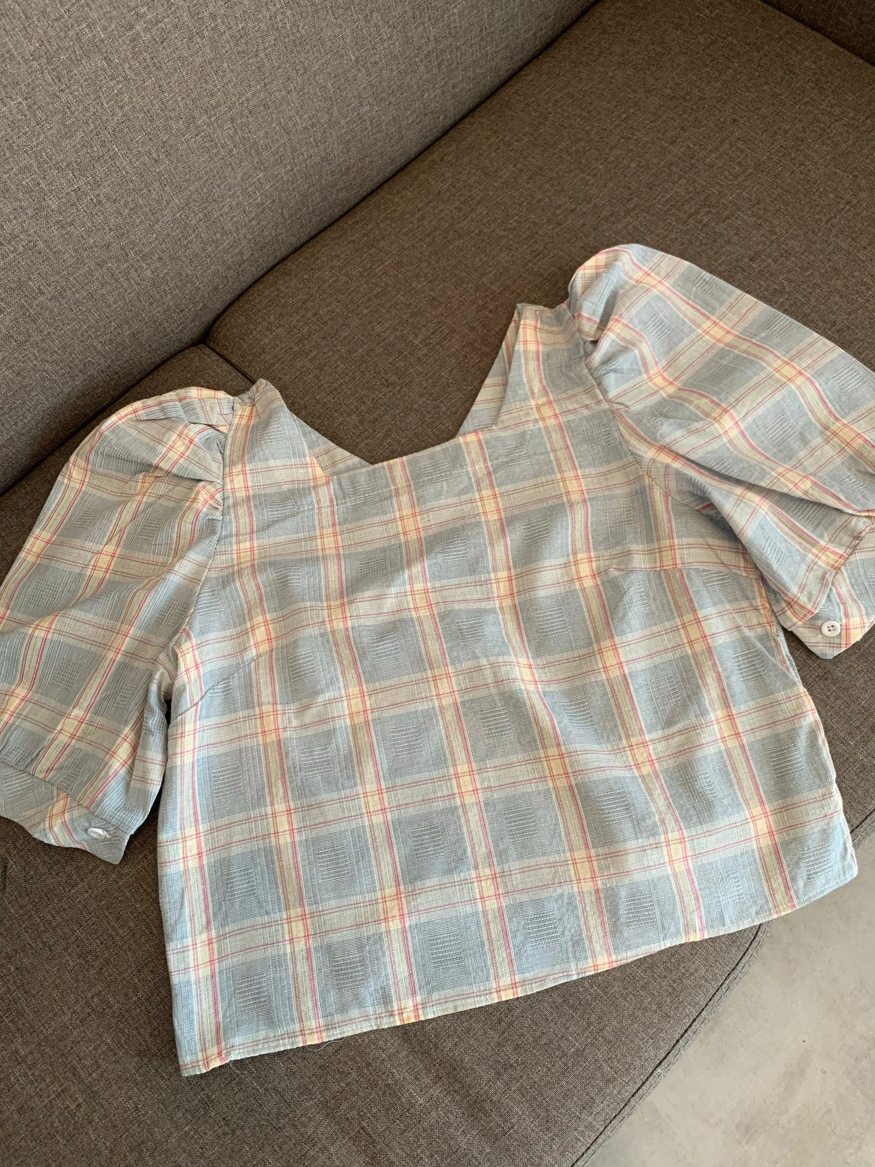 MARLA Plaid Puff-Sleeve 2-way Top (Powder)