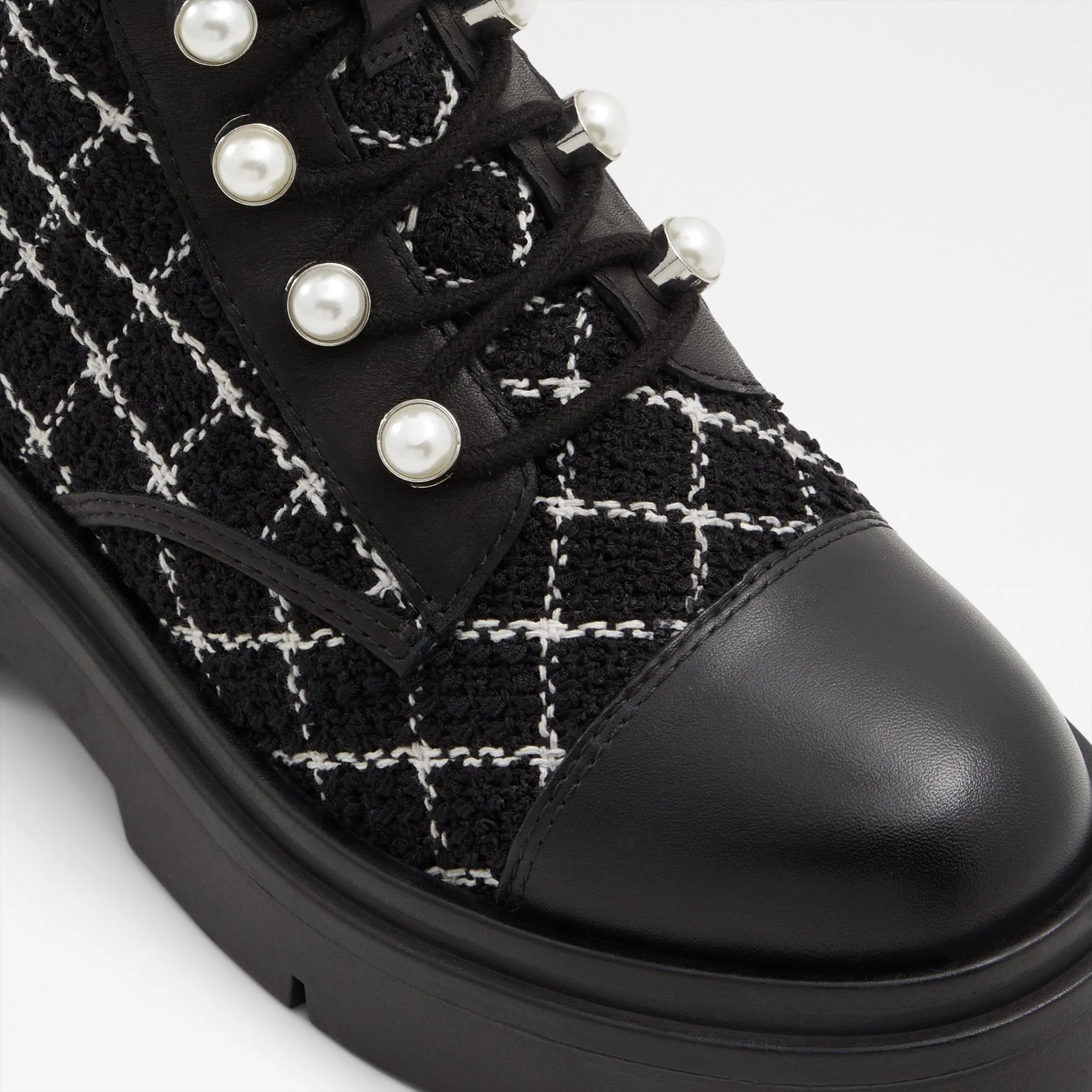 Marthia / Ankle Boots
