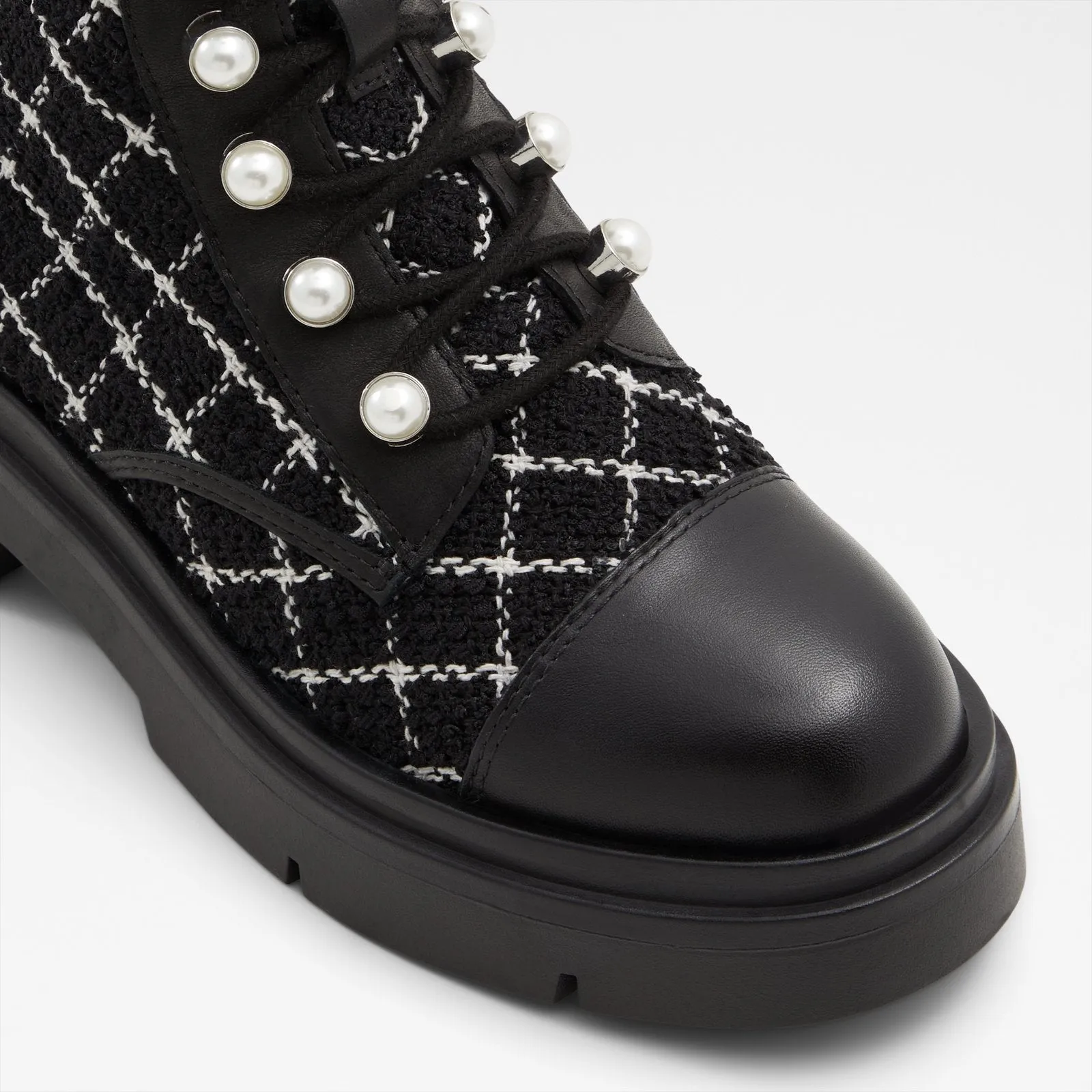 Marthia / Ankle Boots