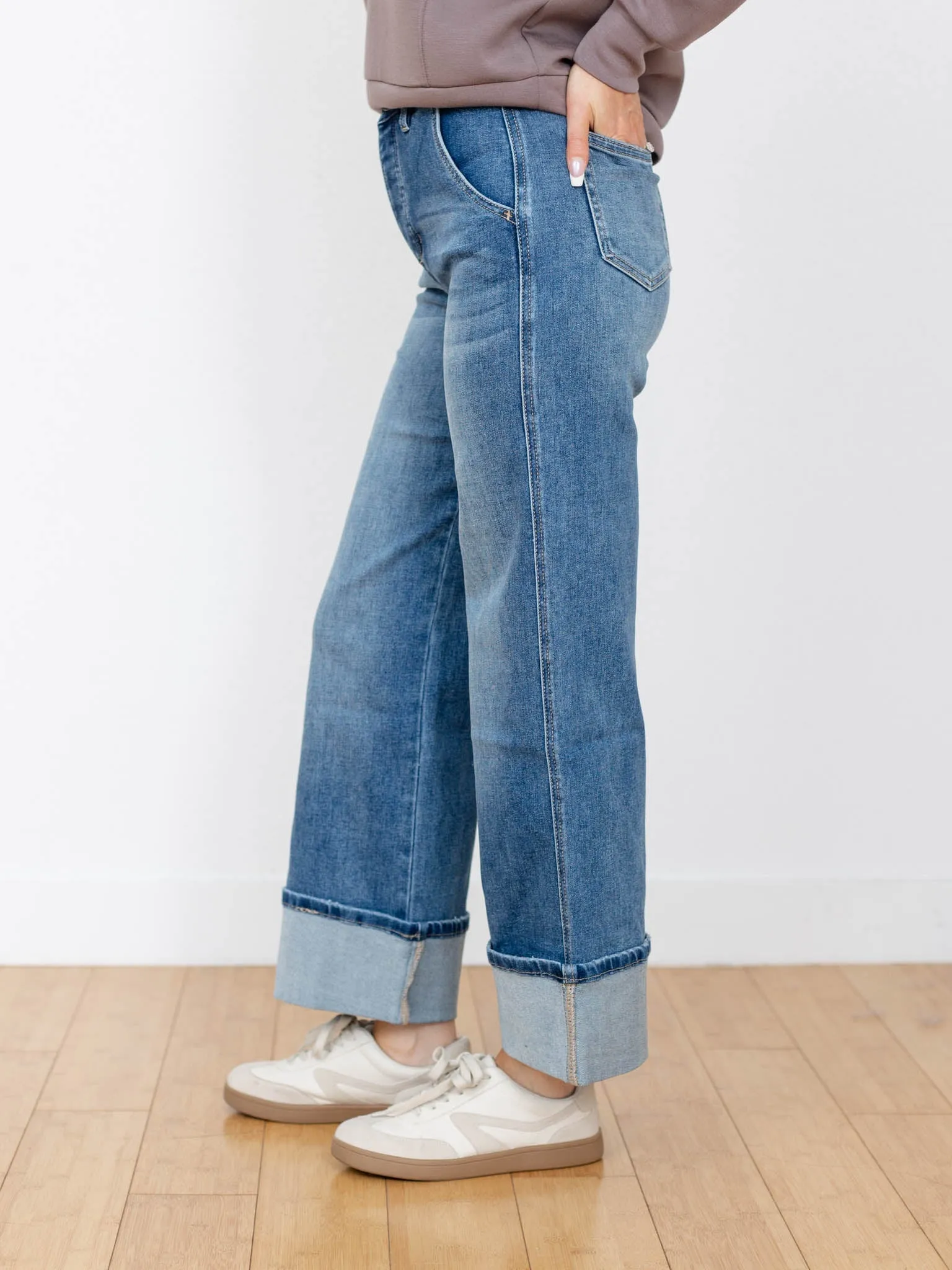 MICA Every Bleu Super High Rise Wide Cuff