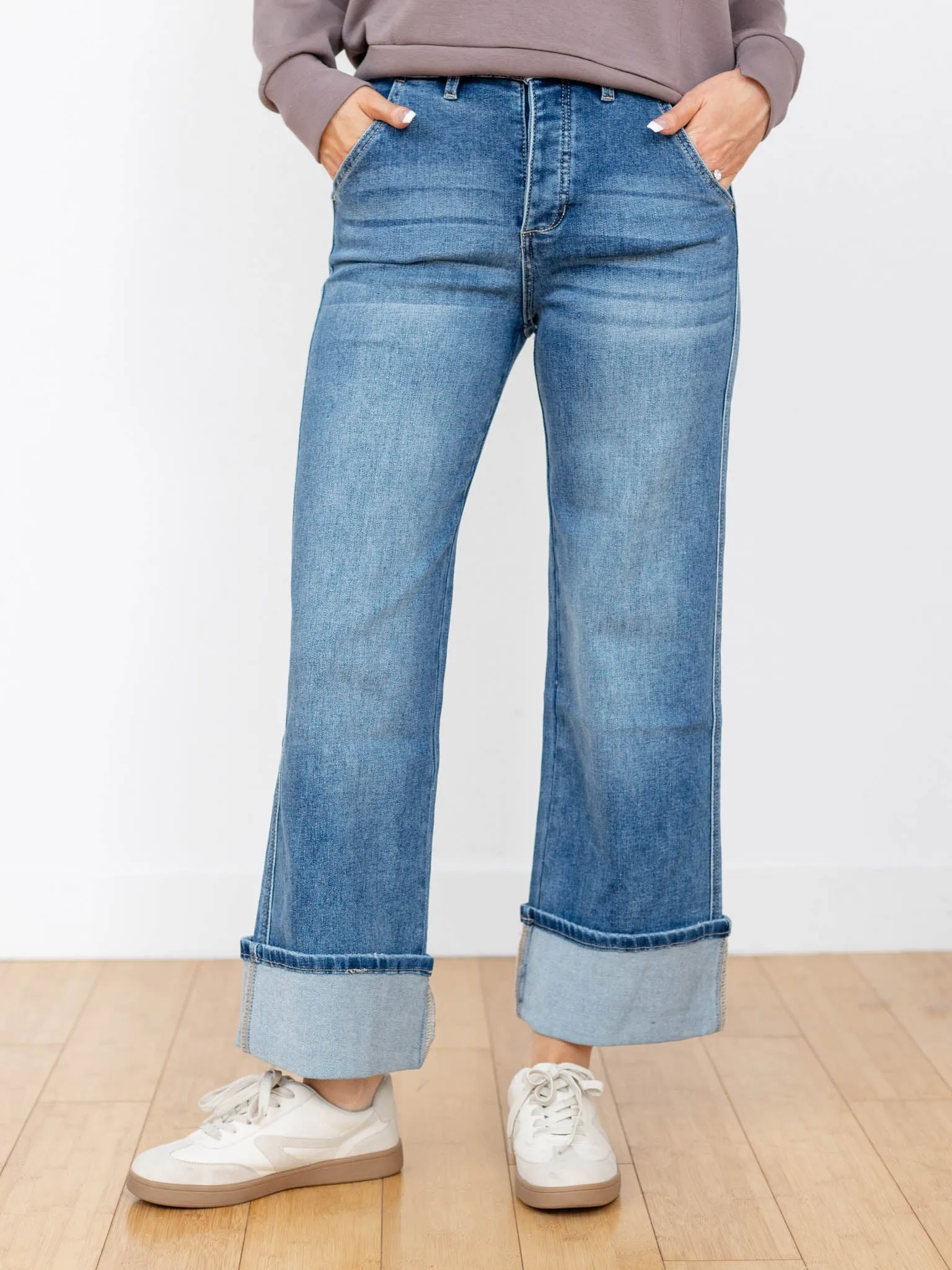 MICA Every Bleu Super High Rise Wide Cuff