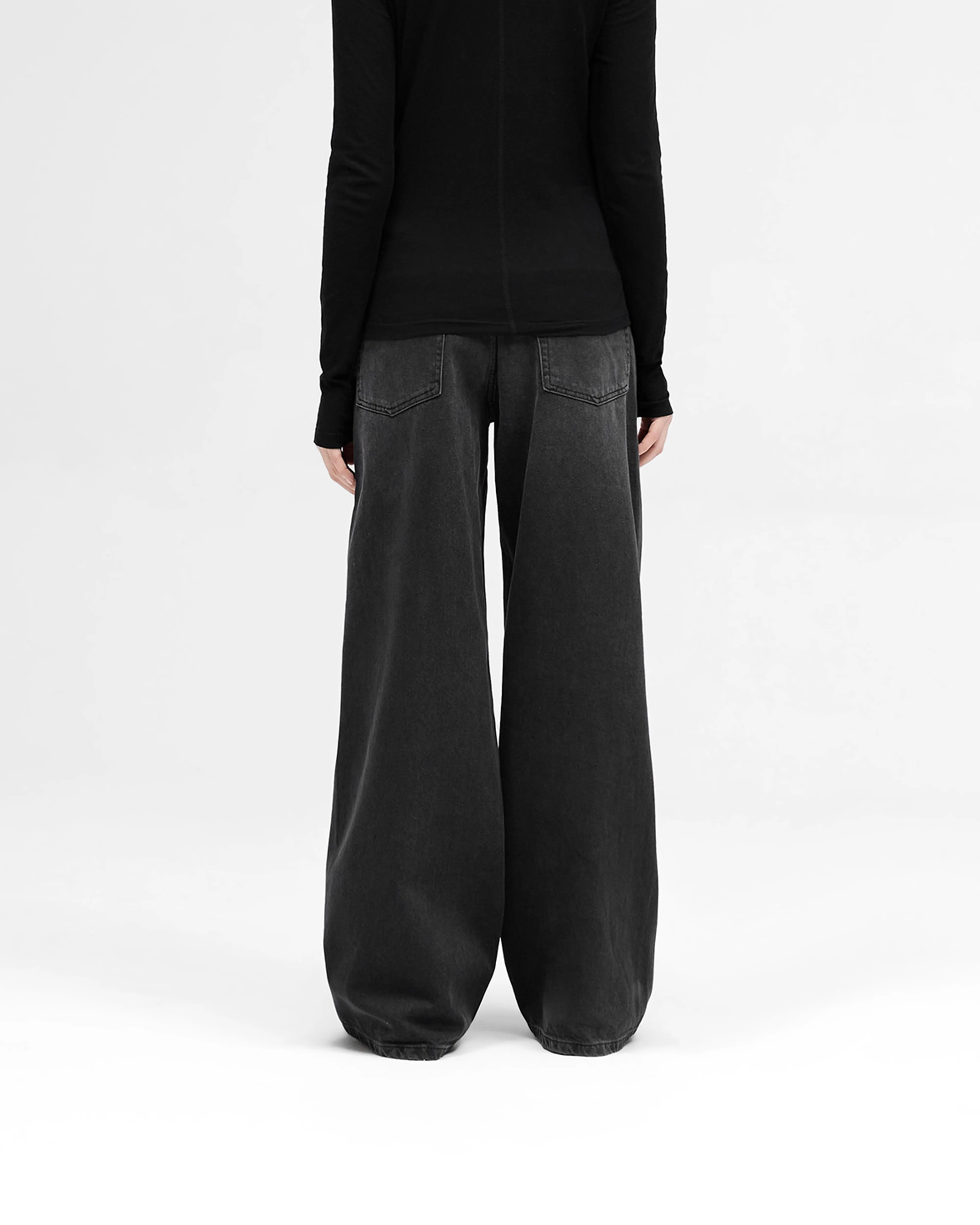 Mid Rise Wide Leg Jean - Washed Black