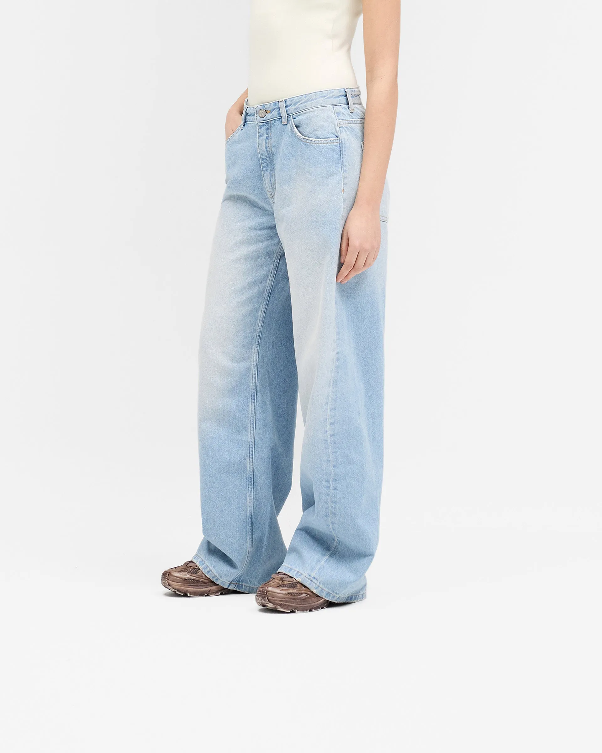 Mid Rise Wide Leg Jean - Washed Blue
