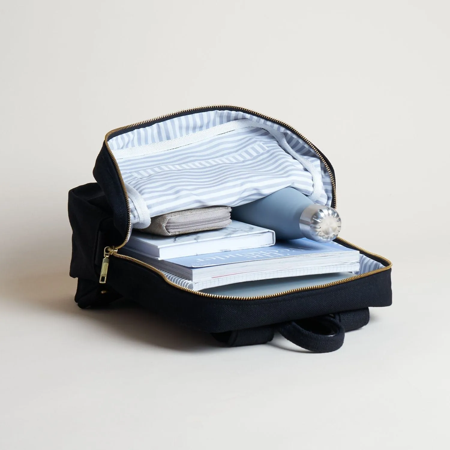 Natural Cotton Canvas Daypack | Night Black