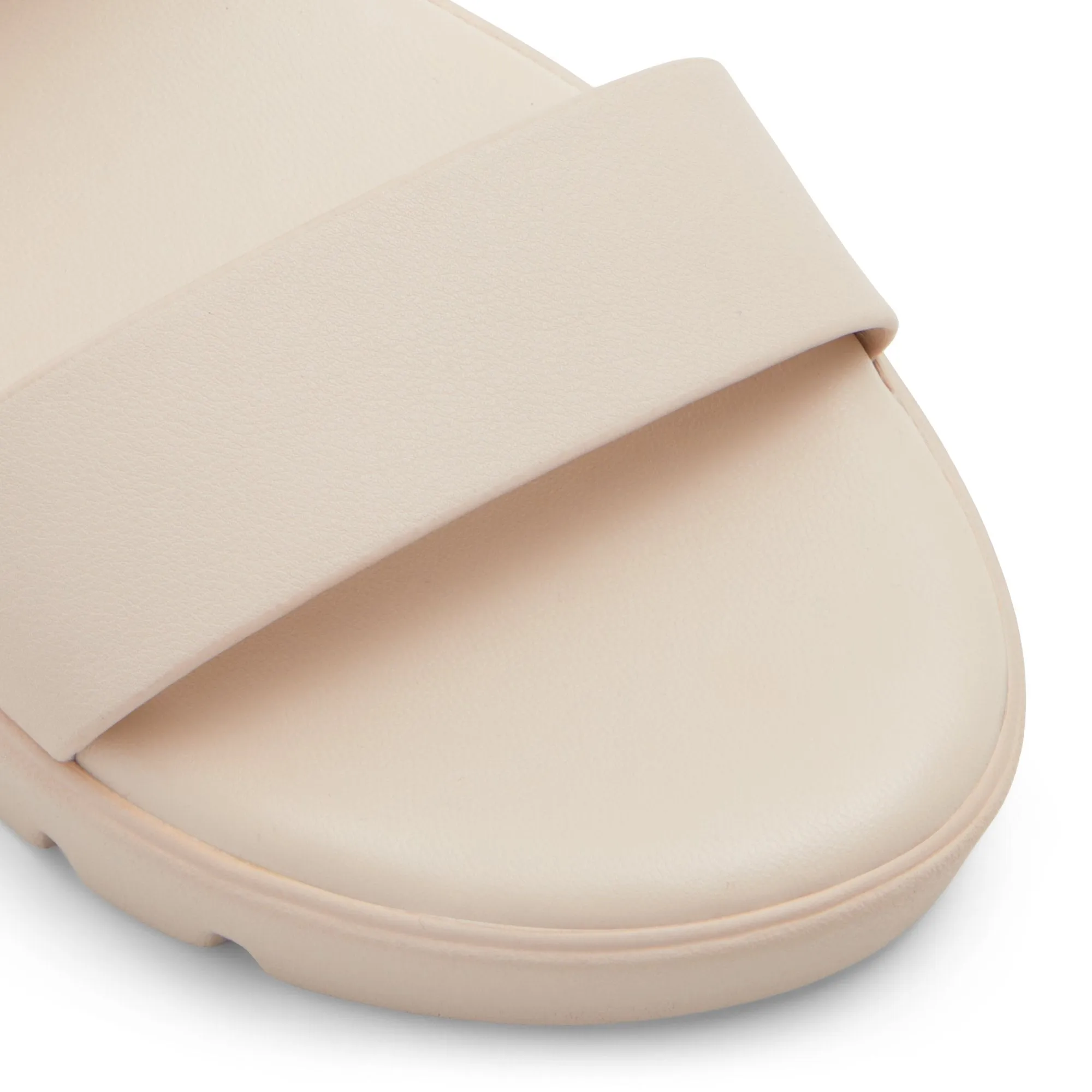 Nevra / Flat Sandals