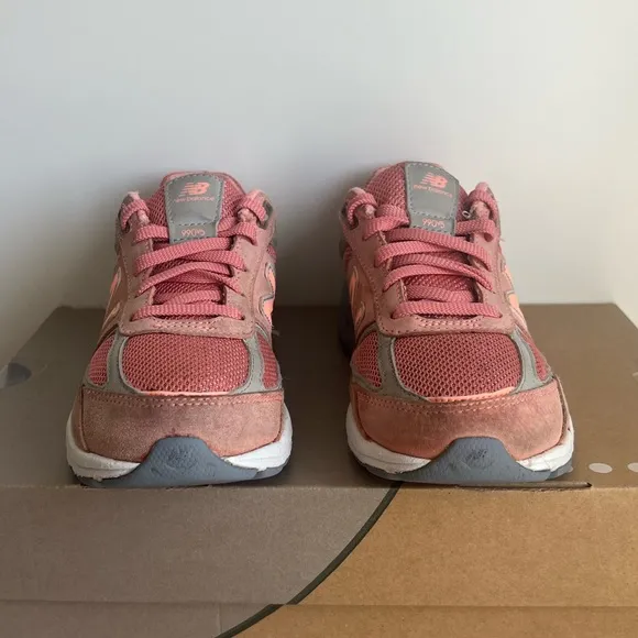 New Balance 990 v5 Cosmic Coral Kids Sneakers- SZ 3 Y