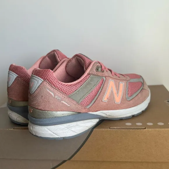 New Balance 990 v5 Cosmic Coral Kids Sneakers- SZ 3 Y