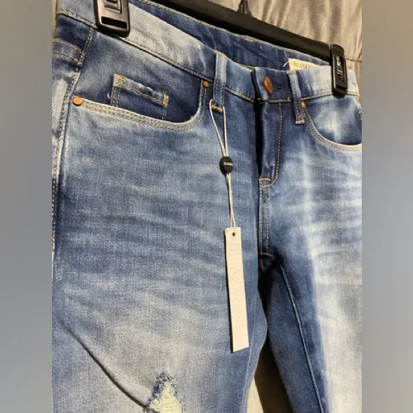 *NWT* Blank NYC Skinny Classique Mid-Rise Denim Distressed Jeans Size 24