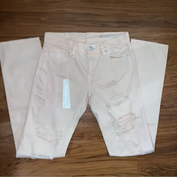 *NWT* Blank NYC Women’s Distressed Baby Pink Blush Boyfriend Jeans Size 25