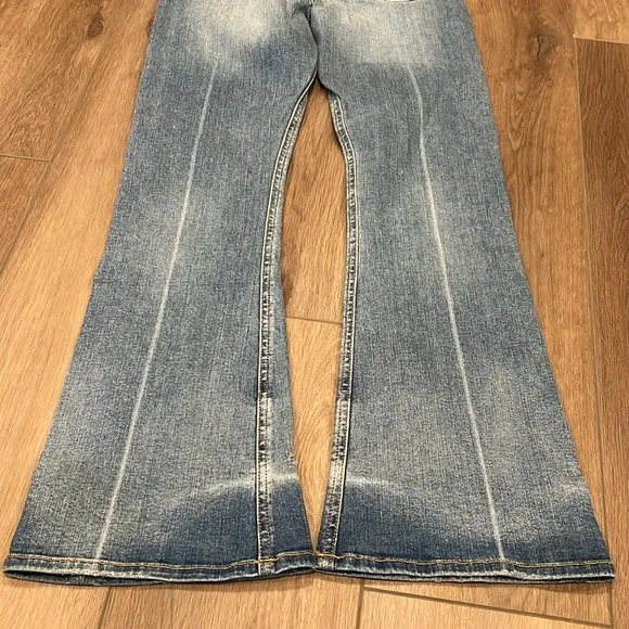 NWT Rag &amp; Bone 10” Flare Jeans Color Vale Cropped Distressed Ripped