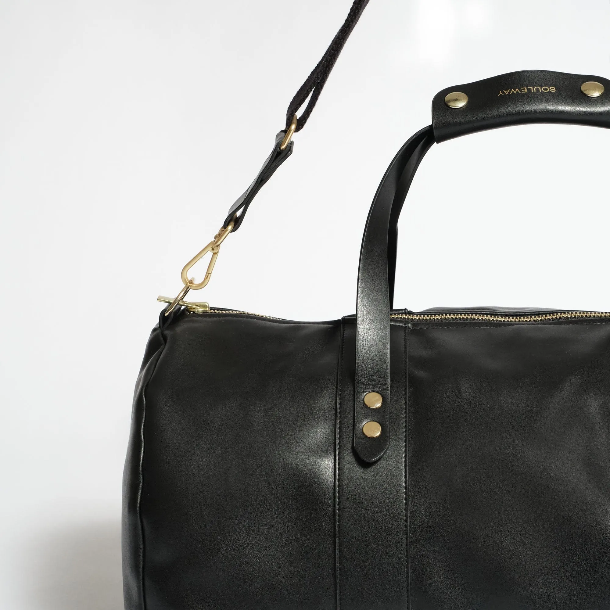 Oleatex Vegan Olive Leather Classic Weekender | Night Black